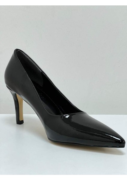 000006 Renk Siyah Rugan Kadın Stiletto Topuk 6-8 cm Arası