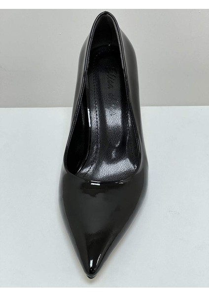 000006 Renk Siyah Rugan Kadın Stiletto Topuk 6-8 cm Arası