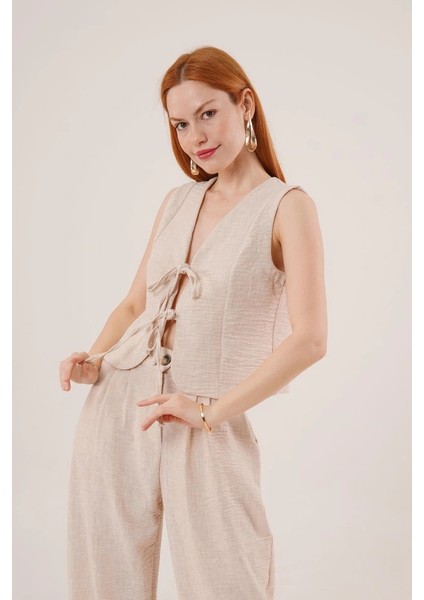 Ön Bağlama Detaylı Yelek ve Pantolon Taş Ikili Takım fırsatları