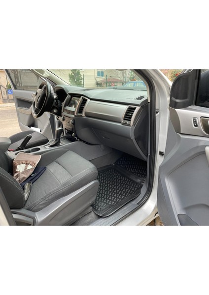 Ford Ranger 3D Siyah Havuzlu Paspas 2016 ve 2022 fiyatları
