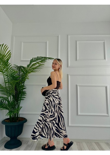 Kadın Zebra Desenli Etek Bej