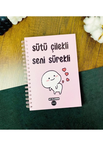 Çilekli Seni Sürekli Tasarımlı Konuşan Ajanda
