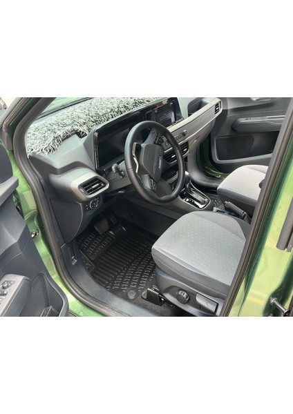 Ford Tourneo Courier 3D Siyah Havuzlu Paspas 2024 ve Sonrası