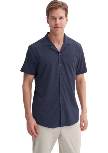 Erkek Regular Fit Kısa Kol Gömlek fiyatları