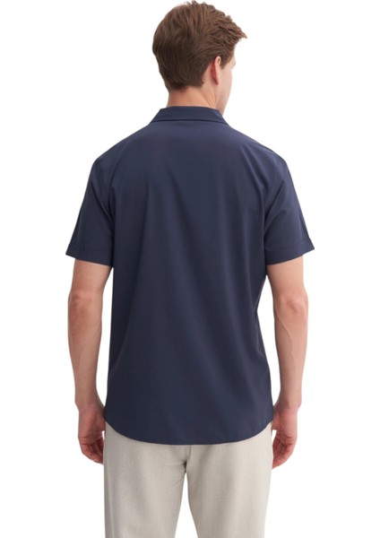 Erkek Regular Fit Kısa Kol Gömlek modelleri