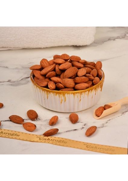 Kavrulmuş Yerli Badem 500 gr – Taze ve Kıtır