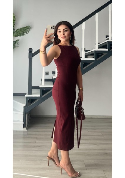Bordo Vücuda Oturan Midi Elbise fırsatları
