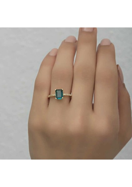 Gümüş Gold Yeşil Baget Taşlı Kadın Yüzük indirimleri