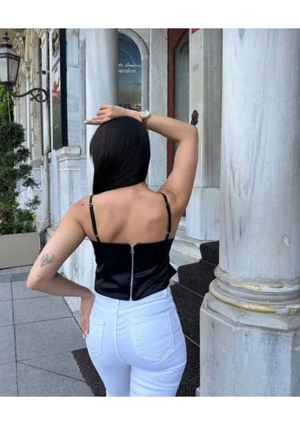 Taş Detaylı Fiyonklu Crop fiyatları