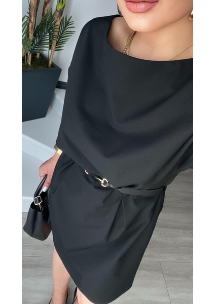 Siyah Kayık Yaka Kep Kollu Kendinden Kemerli Elbise indirimleri