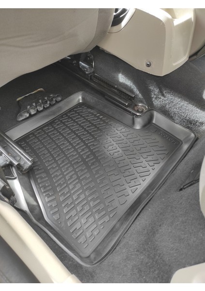Ford Focus 3D Siyah Havuzlu Paspas 2011 ve 2014