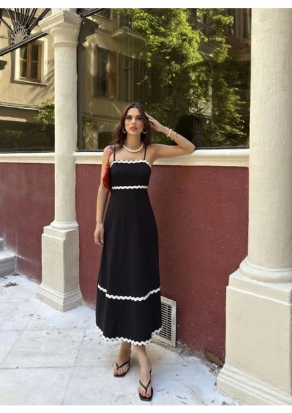 Askılı Uzun Şerit Detaylı Şık ve Rahat Elbise - Siyah