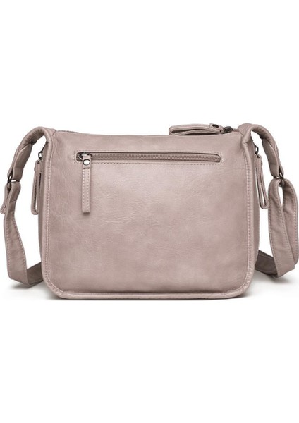 Yıkama Deri Postacı Askılı Kadın Çantası 21-K Barcelona 1934 fiyatları