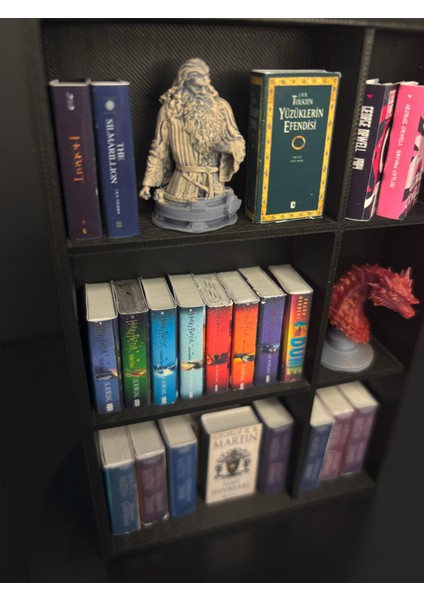 Minyatür Kitaplık | El Yapımı Mini Kitap ve Reçine Figürlü Dekoratif Kitaplık indirimleri