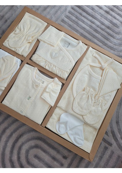 Incibaby Tiny Lace Premium % 100 Pamuk 10'lu Kız Bebek Hastane Çıkış Seti Yeni Sezon