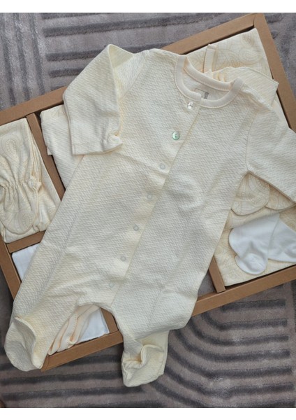 Incibaby Tiny Lace Premium % 100 Pamuk 10'lu Kız Bebek Hastane Çıkış Seti Yeni Sezon