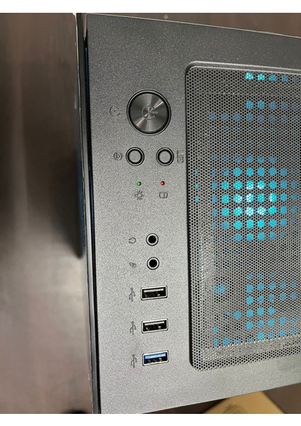 Berry Beyaz Oyuncu Bilgisayarı Kasası Psu Yok