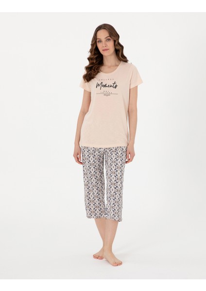 Kadın Bej Kısakollu Kapri Pijama Takımı 50319041-VR011