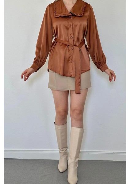 Kahverengi Yakası Fırfırlı Kuşaklı Saten Gömlek modelleri