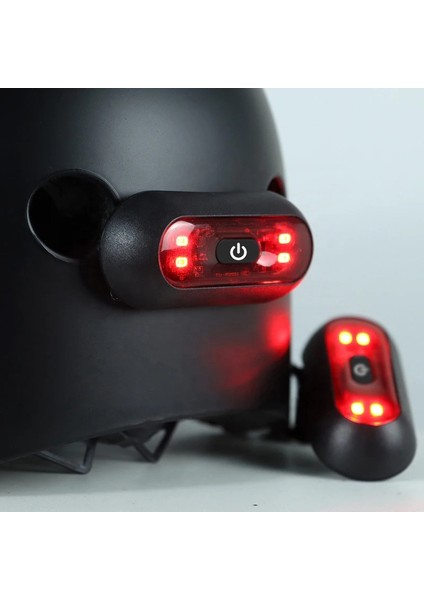 Moto Kask Lambası Bisiklet Arka Lambası LED Işıklı Sinyal Uyarı Arka Lambası Su Geçirmez