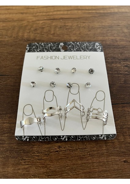 Kadın Küpe ve Yüzük Seti 1 Kart (1 Kartta 4 Çift Küpe ve 4 Adet Yüzük Bulunur) fiyatları