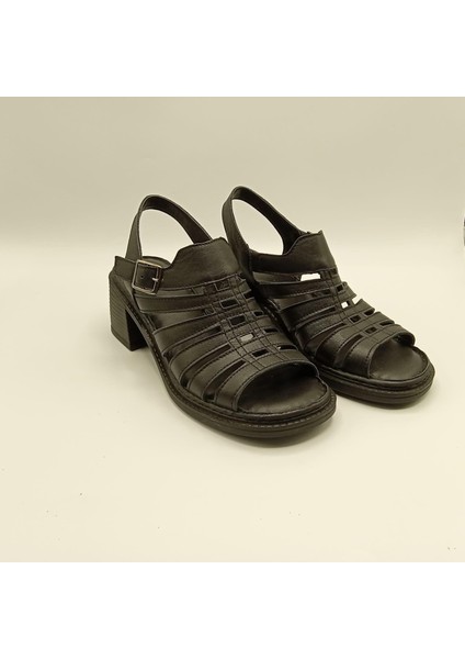 Exclusive Stabil Siyah Topuklu Kadın Sandalet | Deri Klasik Şıklık ve Konfor fiyatları