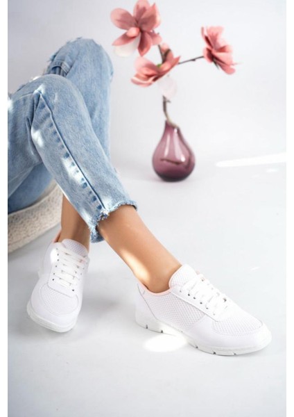 Beyaz Günlük Sneaker Yürüyüş Ayakkabısı