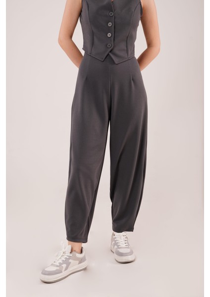 Havuç Kesim Gri Pantolon modelleri