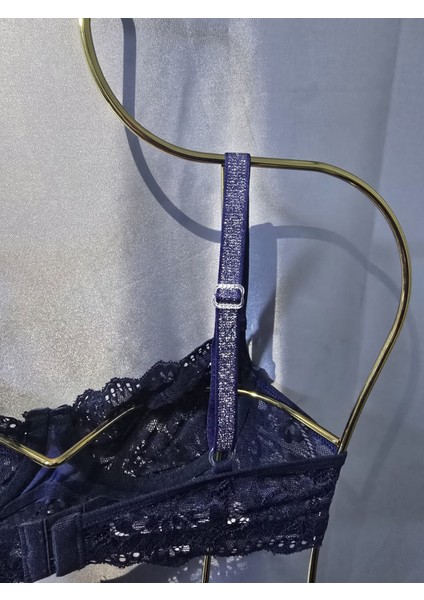 Gece Mavisi Lüks Dantel Işlemeli Transparan Iç Çamaşır Takımı