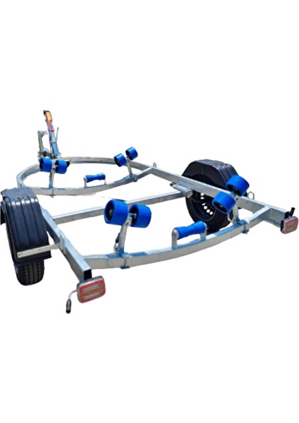 Jet Ski̇ ve Bot Taşima Römorku