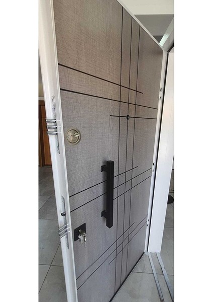Çelik Kapı, Beyaz - Gri Daire Giriş Kapısı, Düz Model Çelik Kapı modelleri