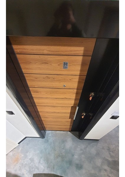 Çelik Kapı, Düz Model Çelik Kapı, Ahşap Desenli Çelik Kapı Sol Açılım fiyatları