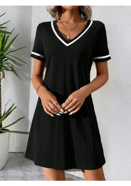 Kadın Kısa Kollu V Çizgili Yakalı Kısa Viskon Elbise