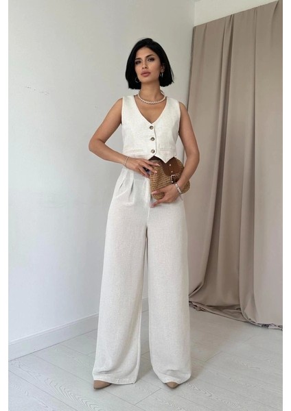 Bej Önü Düğmeli Yelek ve Pantolon Takım