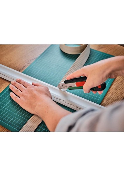 Home And Garden Maket Bıçağı 18 mm - 1600A02W7N
