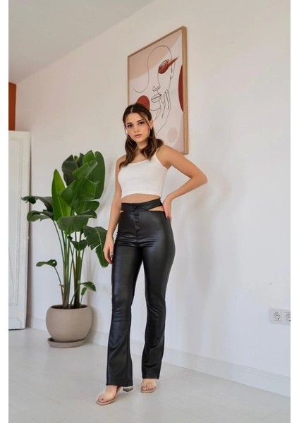 Siyah Bel Detaylı Deri Pantolon fiyatları