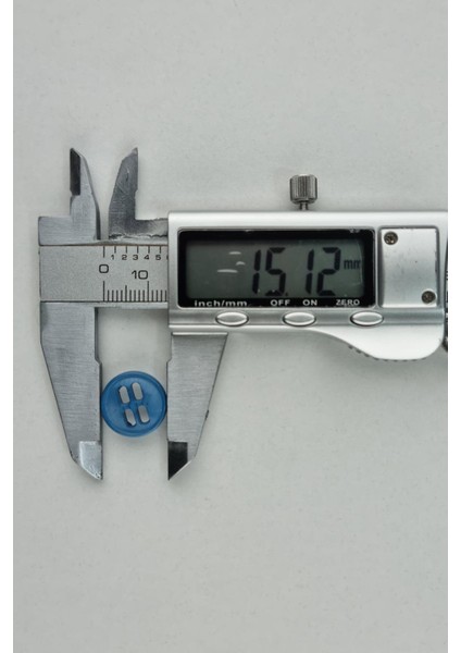 Küçük Akrilik Dikdörtgen Delikli Mürdüm Kaban Çeket Hırka Yelek Düğmesi 5 Adet fiyatları