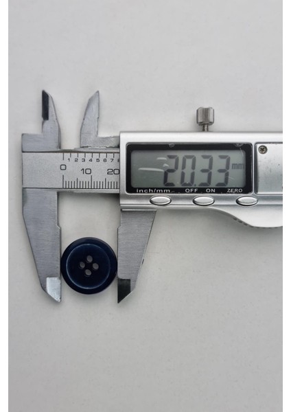 Orta Boy Akrilik Dört Delikli Klasik Lacivert Kaban Çeket Hırka Yelek Düğmesi 5 Adet fiyatları