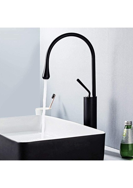 Siyah Banyo Çanak Lavabo Bataryası Ithal Iskandinav Tasarım