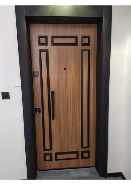 Çelik Kapı,kabartma Desenli Çelik Kapı, Daire Kapısı, Çelik Kapı Sağ Açılım fiyatları