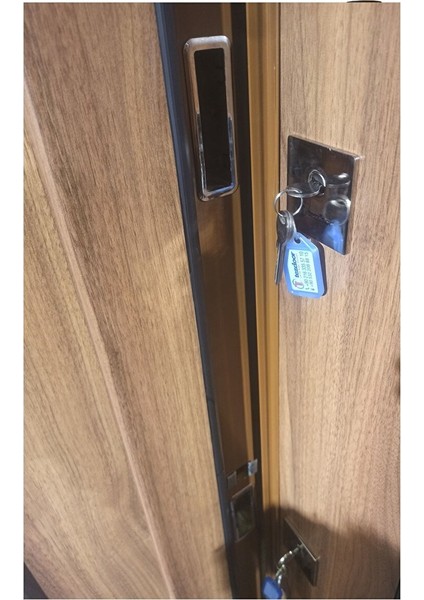 Çelik Kapı,kabartma Desenli Çelik Kapı, Daire Kapısı, Çelik Kapı Sağ Açılım modelleri