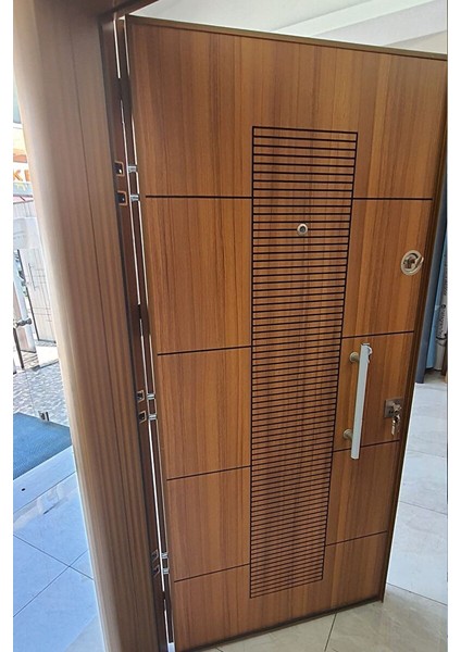 Çelik Kapı, Ahşap Desenli Daire Kapısı, Çelik Kapı Sağ Açılım fırsatları