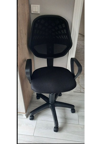 Siyah Fileli Patron Koltuğu Siyah