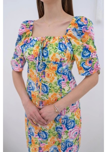 Desenli Boyundan Bağlamalı Desenli Elbise fırsatları