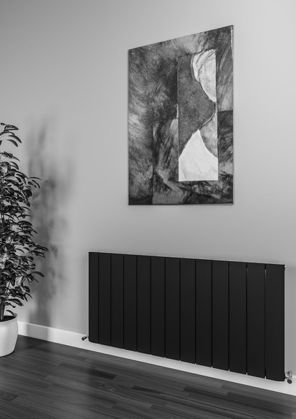 Selanik Alüminyum Radyatör 1230 x 600 Pütürlü Siyah Ral 9005