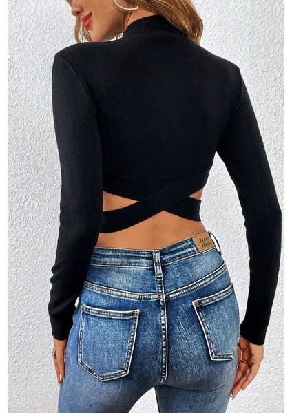 Özel Kadın Siyah Çapraz Bel Detaylı Dik Yaka Uzun Kol Crop Top Bluz Fırsat!!! fiyatları