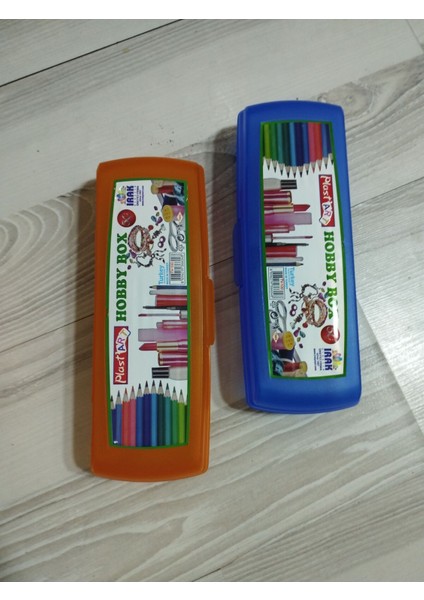 Renkli Seyahat Kutusu Seti, Kalemlik, Traş ve Diş Bakım Aksesuarları fiyatları