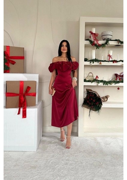 Bordo Omuz Büzgülü Saten Elbise fiyatları