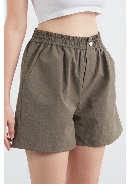 Basic Beli Lastikli Paraşüt Kumaş Şort
