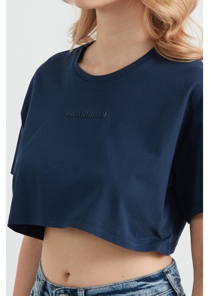 Kabartma Yazı Baskılı Crop Tişört fırsatları